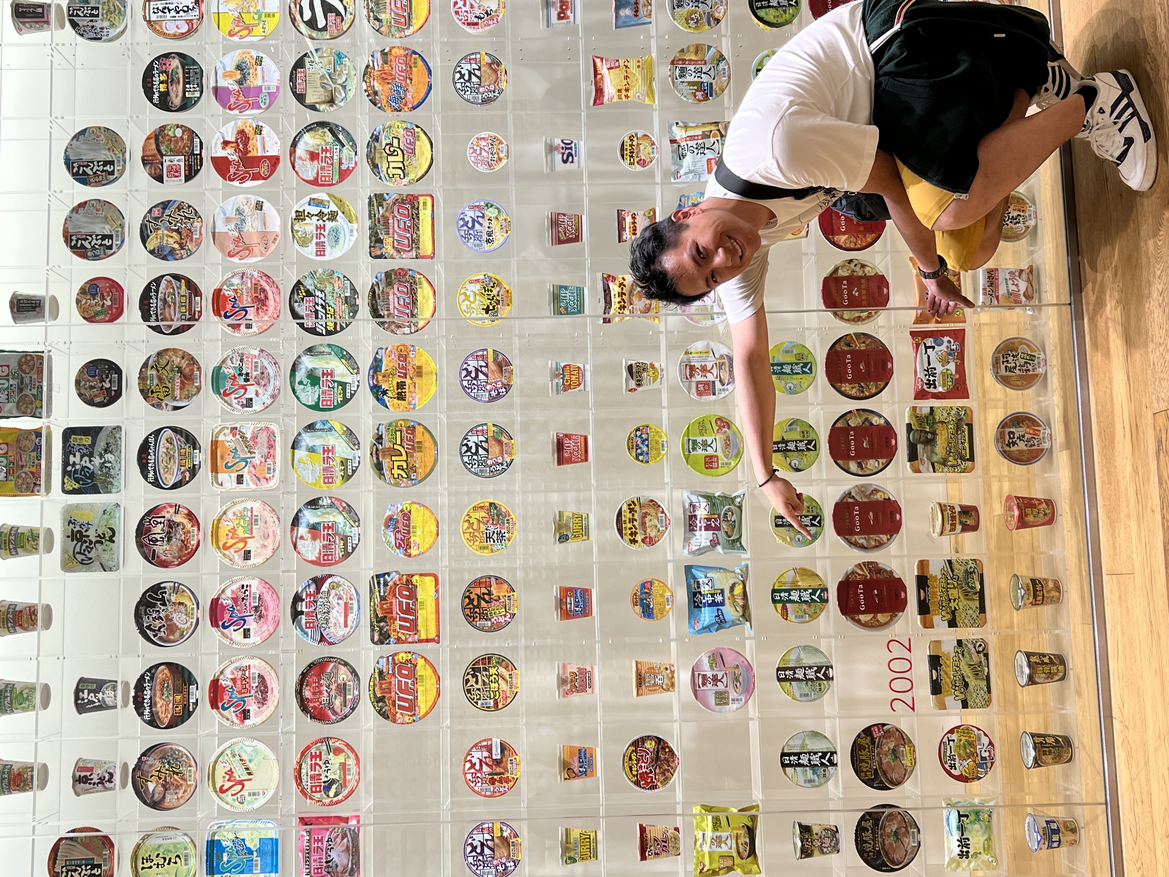 Cup Noodle Museum : les differents types de nouilles instantanées à chaque années